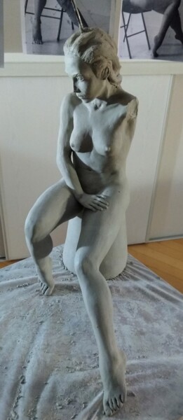 Sculpture titled "étape 21" by Sylvie Bourély (SB), Original Artwork, Clay