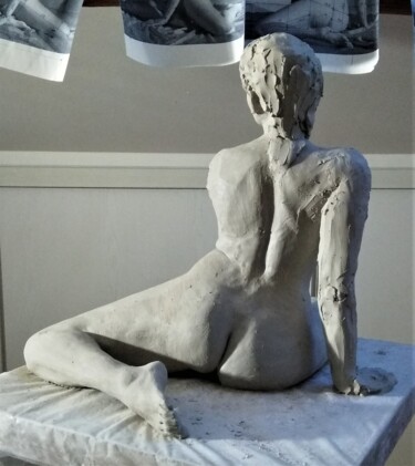 Sculpture titled "étape 12" by Sylvie Bourély (SB), Original Artwork, Clay