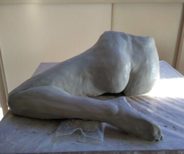 Sculpture titled "étape 4" by Sylvie Bourély (SB), Original Artwork, Clay