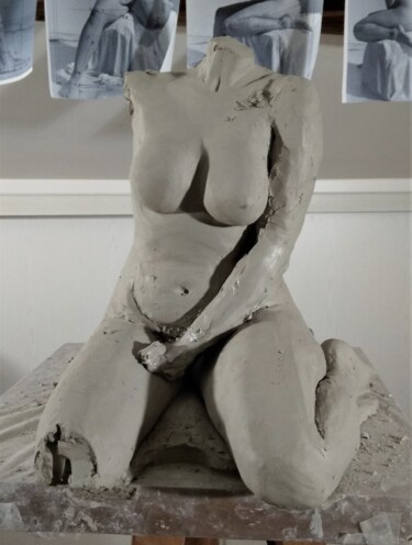 Sculpture titled "étape 11" by Sylvie Bourély (SB), Original Artwork, Clay