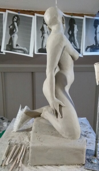 Sculpture titled "étape 18" by Sylvie Bourély (SB), Original Artwork, Clay