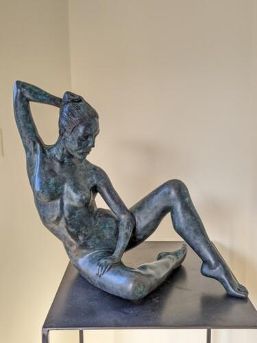 Skulptur mit dem Titel "Equilibre2" von Sylvie Bourély (SB), Original-Kunstwerk, Ton