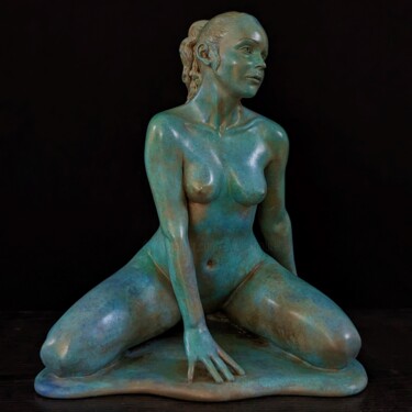 Sculpture titled "PROMESSE" by Sylvie Bourély (SB), Original Artwork, Clay