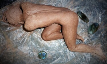 Sculpture intitulée "Belle endormie 2" par Sylvie Bourély (SB), Œuvre d'art originale, Argile