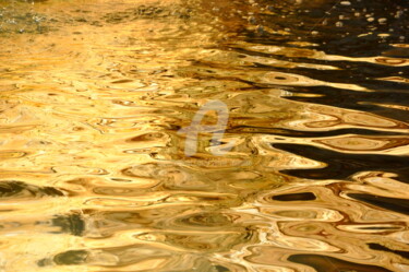 Photography titled "reflets d'or" by Sylvie Léandre, Original Artwork