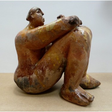 Scultura intitolato "Bienveillance" da Sylviehebrard, Opera d'arte originale, Ceramica