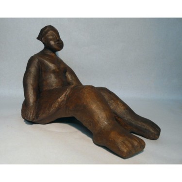 Skulptur mit dem Titel "Assise" von Sylviehebrard, Original-Kunstwerk, Keramik