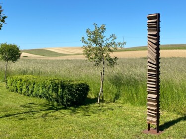 Skulptur mit dem Titel "NARUTO" von Sylvio Eisl, Original-Kunstwerk, Holz