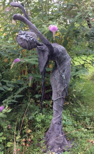 Sculpture intitulée "Adora" par Tabea Schibler (TaBeArt), Œuvre d'art originale, Fil de fer