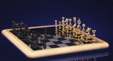 Escultura titulada "jeu d'échecs" por Georges Tag, Obra de arte original, Metales