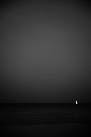 Fotografia intitolato "Night Sea #3" da Tal Paz-Fridman, Opera d'arte originale, Fotografia digitale