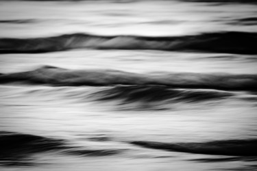 Photography titled "Waves II" by Tal Paz-Fridman, Original Artwork, Digital Photography