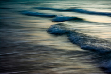 Fotografie mit dem Titel "Waves I" von Tal Paz-Fridman, Original-Kunstwerk, Digitale Fotografie