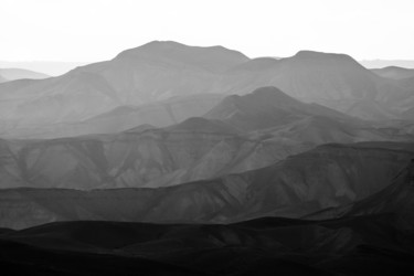 Fotografie mit dem Titel "Mountains of the Ju…" von Tal Paz-Fridman, Original-Kunstwerk, Digitale Fotografie