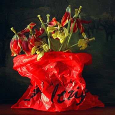 Photographie intitulée "Tulips" par Tania Serket, Œuvre d'art originale, Photographie argentique