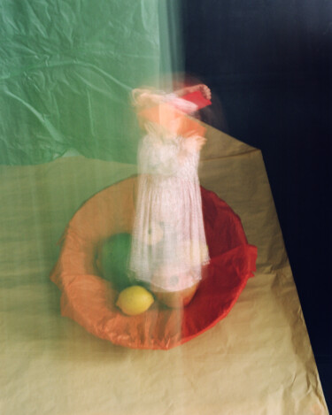 Fotografia intitolato "Little things" da Tania Serket, Opera d'arte originale, fotografia a pellicola