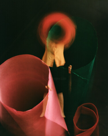Fotografia intitolato "Allegory" da Tania Serket, Opera d'arte originale, fotografia a pellicola