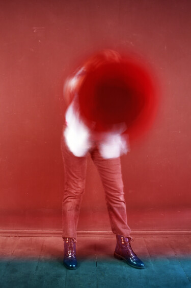 Fotografie mit dem Titel "Transfigure in red" von Tania Serket, Original-Kunstwerk, Digitale Fotografie