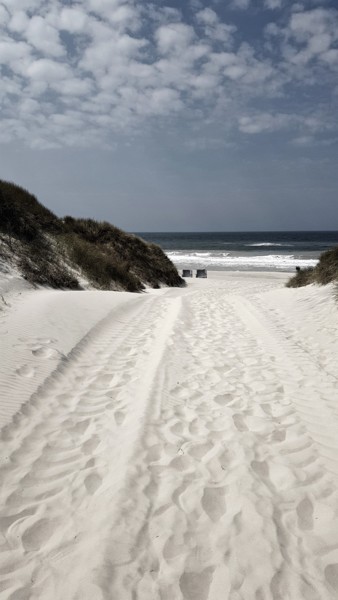 Fotografie mit dem Titel "white sand" von Tanja Niegsch, Original-Kunstwerk, Digitale Fotografie