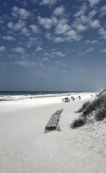 Photographie intitulée "white sand II" par Tanja Niegsch, Œuvre d'art originale, Photographie numérique