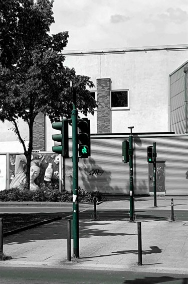 Fotografie mit dem Titel "traffic lights green" von Tanja Niegsch, Original-Kunstwerk, Digitale Fotografie