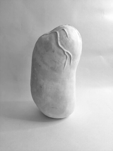 Escultura intitulada "Egg #4 of sculptura…" por Tanya Klyat, Obras de arte originais, Gesso