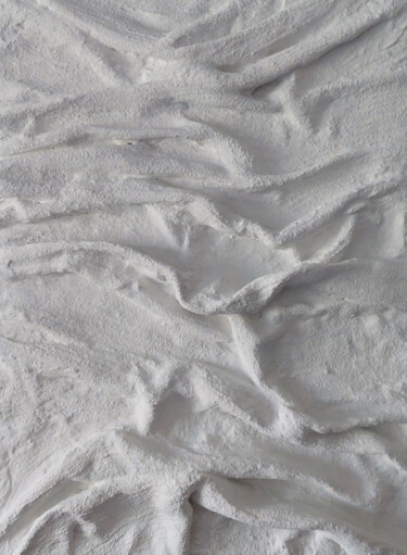 Скульптура под названием "White Freuquencies" - Tanya Silva, Подлинное произведение искусства, Акрил Установлен на Деревянна…
