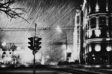 Photographie intitulée "Two-tone winter 14" par Alexander Tarasenkov, Œuvre d'art originale, Photographie non manipulée