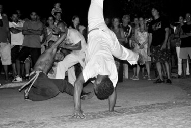 Fotografia zatytułowany „Capoeira 3” autorstwa Tati Roliveira, Oryginalna praca, Fotografia nie manipulowana