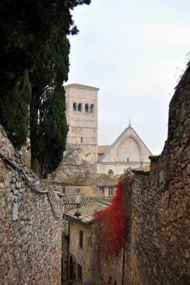 Photography titled "Assisi Footpaths" by Tati Roliveira, Original Artwork, Non Manipulated Photography