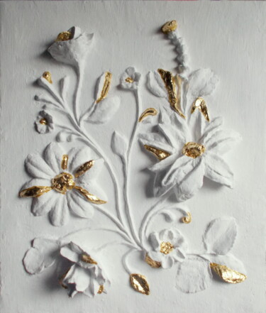 Sculpture titled ""Flowers with gold…" by Tatyana Mironova, Original Artwork, Plaster