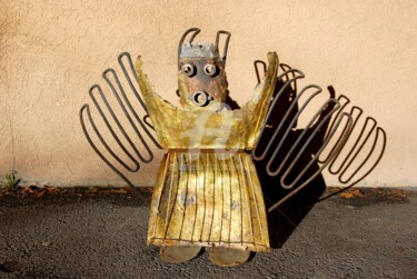 Sculpture titled "N°12 -King-Of-Djemb…" by Tchook.Os, Original Artwork, Metals