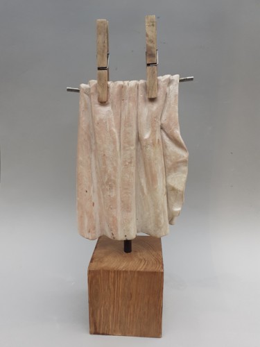 Sculpture intitulée "Séchage sur l'étend…" par Jean-Pierre Thaurenne, Œuvre d'art originale, Pierre