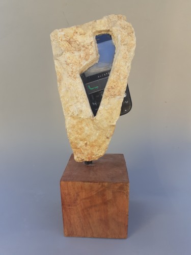 Rzeźba zatytułowany „Archéologie du futu…” autorstwa Jean-Pierre Thaurenne, Oryginalna praca, Kamień
