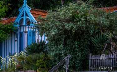 Photographie intitulée "Village de l'herbe" par Thierry Magliulo (Th.Mag), Œuvre d'art originale