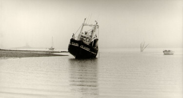 Fotografie mit dem Titel "Carantec, bateaux p…" von Thierry Martin, Original-Kunstwerk, Analog Fotografie