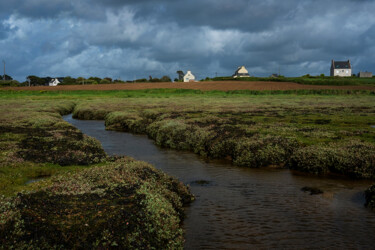 Photographie intitulée "Non loin du phare d…" par Thierry Martin, Œuvre d'art originale, Photographie numérique