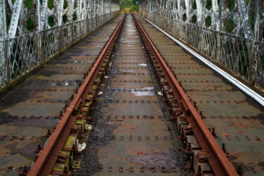 Photography titled "Ligne de chemin de…" by Thierry Martin, Original Artwork, Digital Photography