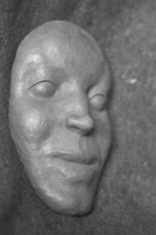 Sculpture intitulée "masque au sourire 01" par Thierry Terrien, Œuvre d'art originale