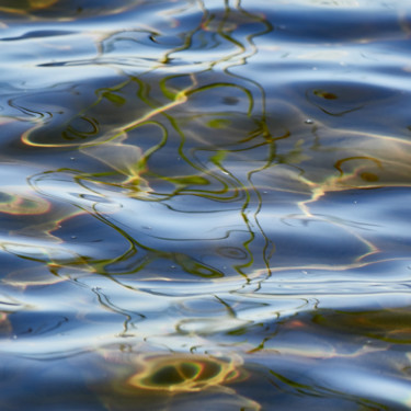 Photographie intitulée "Reflet d'un lac Sué…" par Thierry Daudier De Cassini, Œuvre d'art originale, Photographie numérique