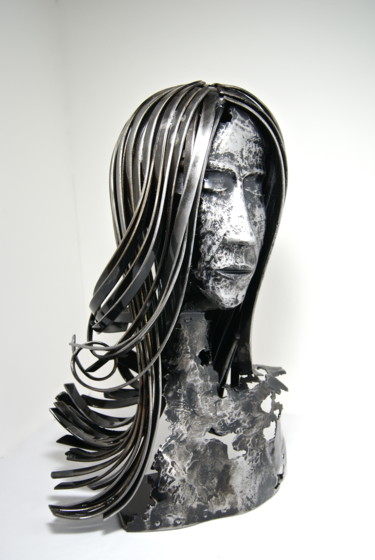 Sculpture intitulée "Buste Femme" par Samot, Œuvre d'art originale, Métaux