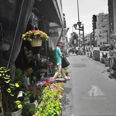 Photographie intitulée "Flower Lady" par Tina Lane, Œuvre d'art originale, Photographie numérique