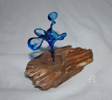 Скульптура под названием "Sea Drift" - Tina Lane, Подлинное произведение искусства, Дерево