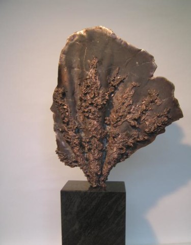 Sculpture titled "Corale" by Tina Lintvelt, Original Artwork, Metals