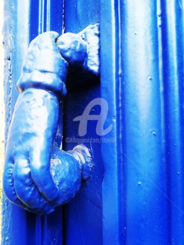 Fotografia intitolato "La porte blue" da Tito Villa, Opera d'arte originale, Fotografia digitale