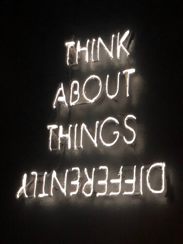 Malarstwo zatytułowany „Think About Things…” autorstwa Tony Rubino, Oryginalna praca, Akryl Zamontowany na Drewniana rama no…