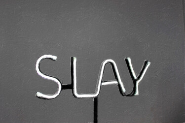 제목이 "Slay Neon Sign Pain…"인 미술작품 Tony Rubino로, 원작, 아크릴 나무 들것 프레임에 장착됨