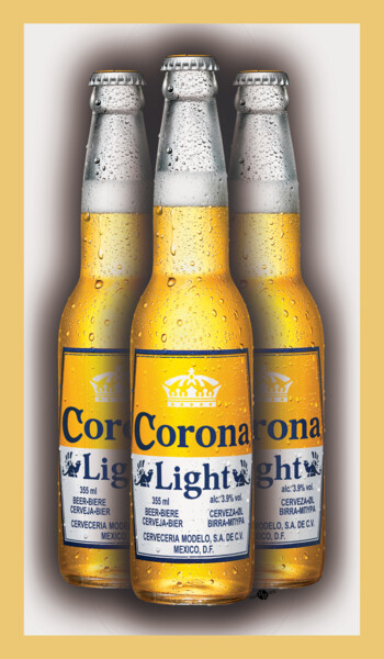 Kolaże zatytułowany „Corona Light Bottle…” autorstwa Tony Rubino, Oryginalna praca, Akryl Zamontowany na Drewniana rama noszy