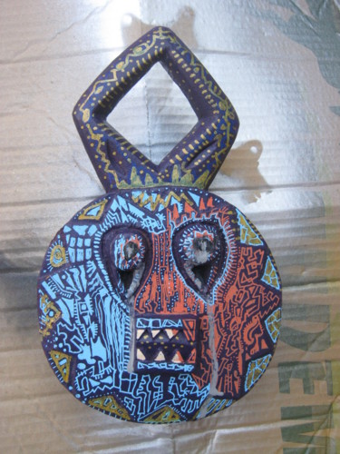 Sculpture intitulée "tribal!" par Girerd Christophe, Œuvre d'art originale, Acrylique