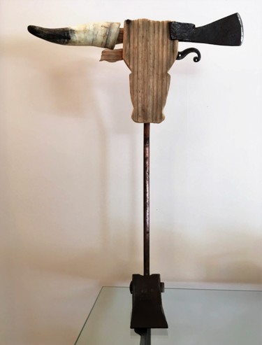 Скульптура под названием "cabeza de toro" - Toros Bleus, Подлинное произведение искусства, Дерево